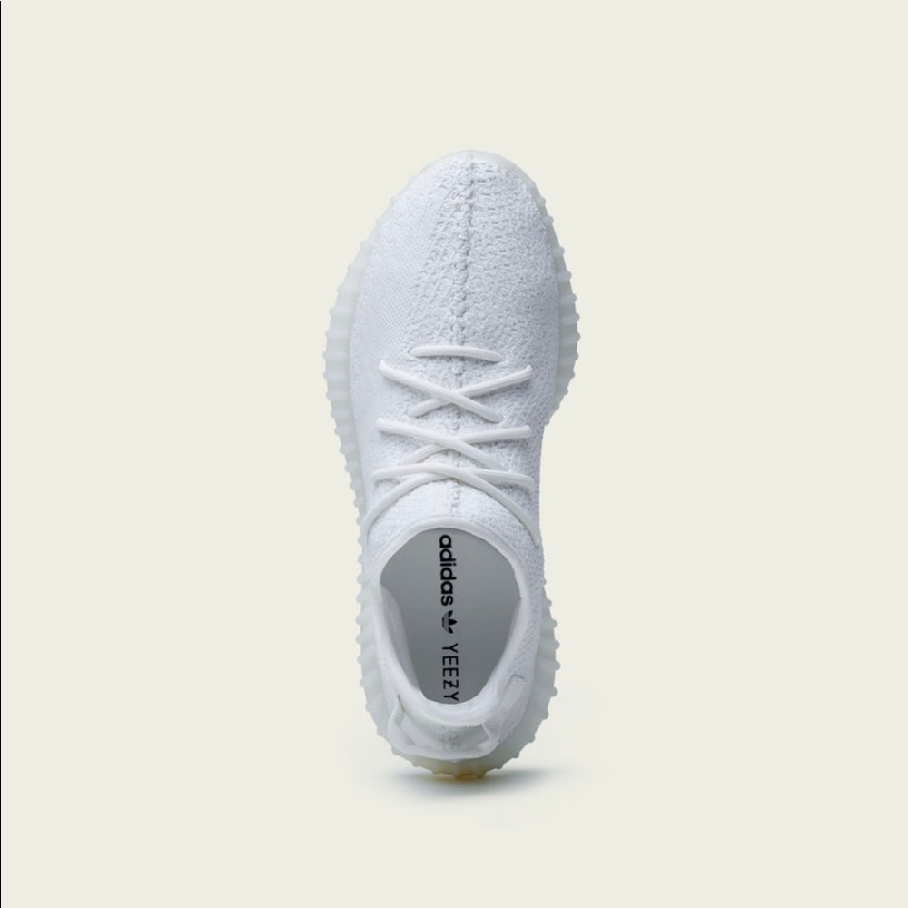 YEEZY BOOST 350 V2